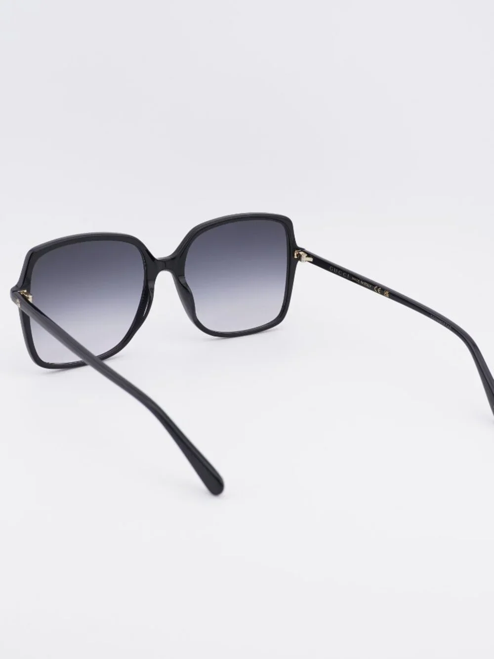 Gucci GG0544S 001 Sunglasses Black Square Frame, Grey Gradient Lenses
